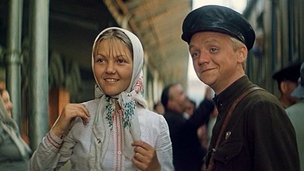 Виктор Перевалов в фильме "Трактир на Пятницкой" Виктор Перевалов в фильме "Трактир на Пятницкой"